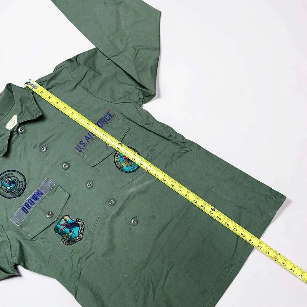 Vintage 80s US Air Force Utility Shirt Mens 15.5x35 Green Military Patches OG507